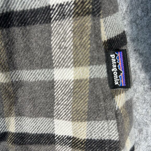 Patagonia Long Sleeve Organic Cotton Flannel Shirt Women's M Gray Plaid - Picture 3 of 11